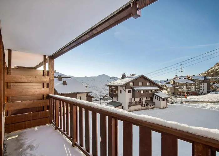 Ski-in And Out Mountain View Escape - La Reine Blanche *